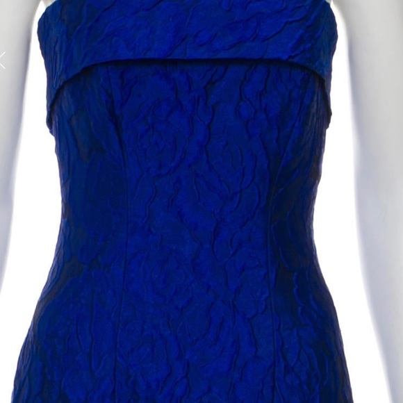 CH CAROLINA HERRERA Strapless Jacquard Gown - Picture 4 of 4